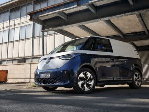 Zalety elektrycznych aut dostawczych w firmie